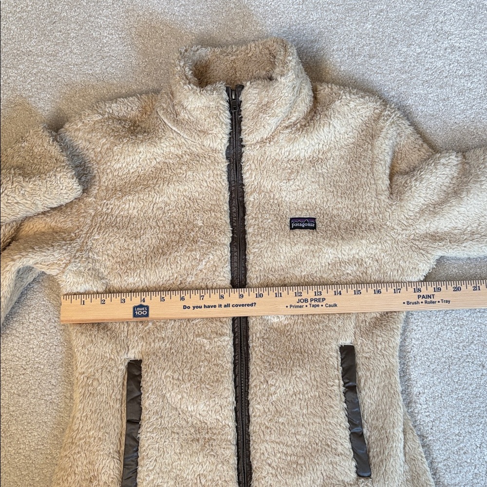 Patagonia Cream Sherpa Fleece Jacket - Picture 9 of 13